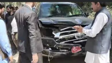 شنکیاری میں پولیس وین حادثہ: 9 اہلکار زخمی، ڈی پی او مانسہرہ کا ہسپتال کا دورہ