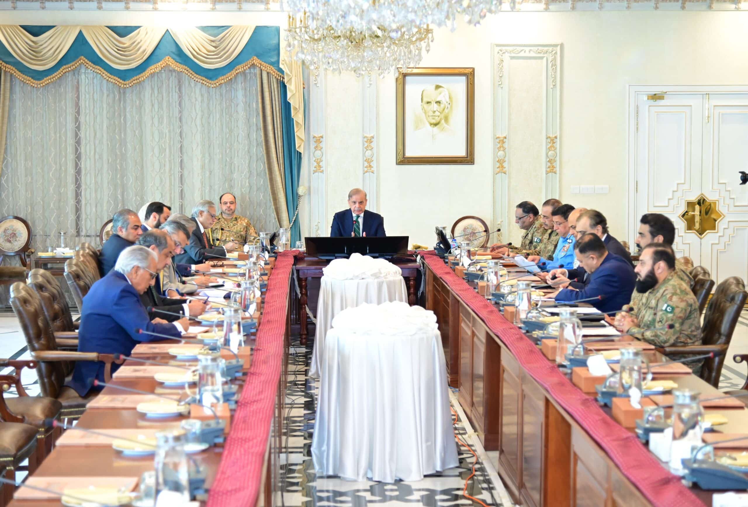 پاکستان نے بھارت کے خلاف سخت سفارتی اور معاشی اقدامات کا اعلان کر دیا