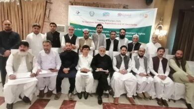 خیبر پختونخوا کی مقامی حکومتیں تین سال سے "مفلوج"، ترقیاتی فنڈز معطل
